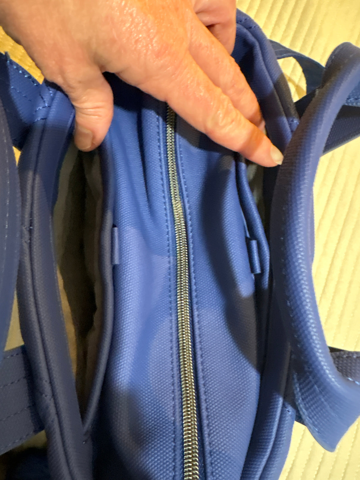 Lug Dory Matte Luxe VL Crossbody Bag Sapphire Blue Very Good Condition