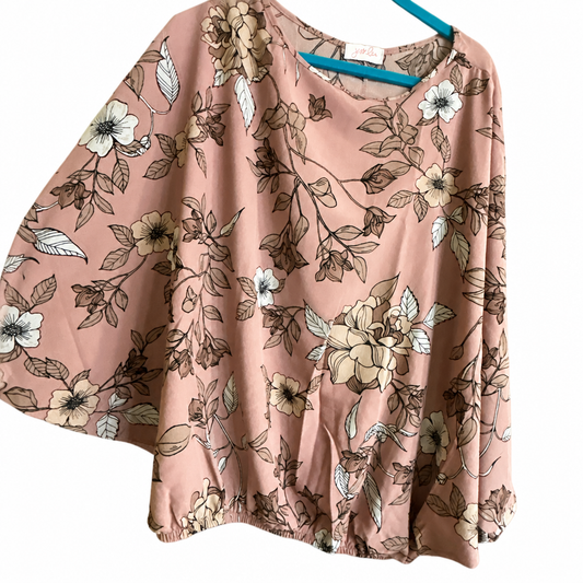 Jess Lea Blush Floral Batwing Top — Size 2XL, New with Tags