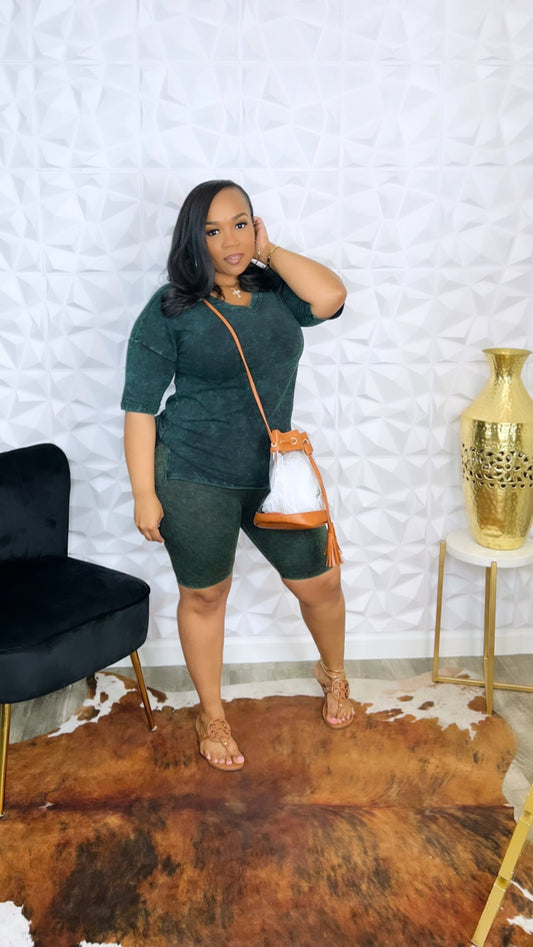 *RESTOCK SHIPS BY 4/28* Mineral Washed Short Set- Army Green - LargeLarge (NWOT)