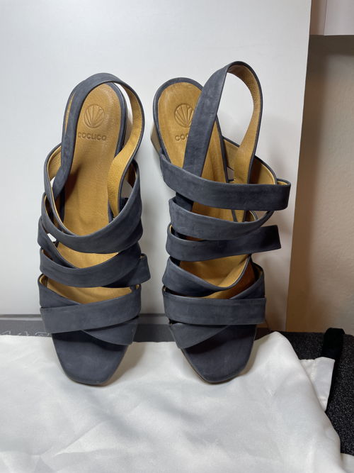 o'boy sandal (Like New)